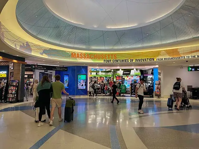 Best Places to eat at boston logan airport